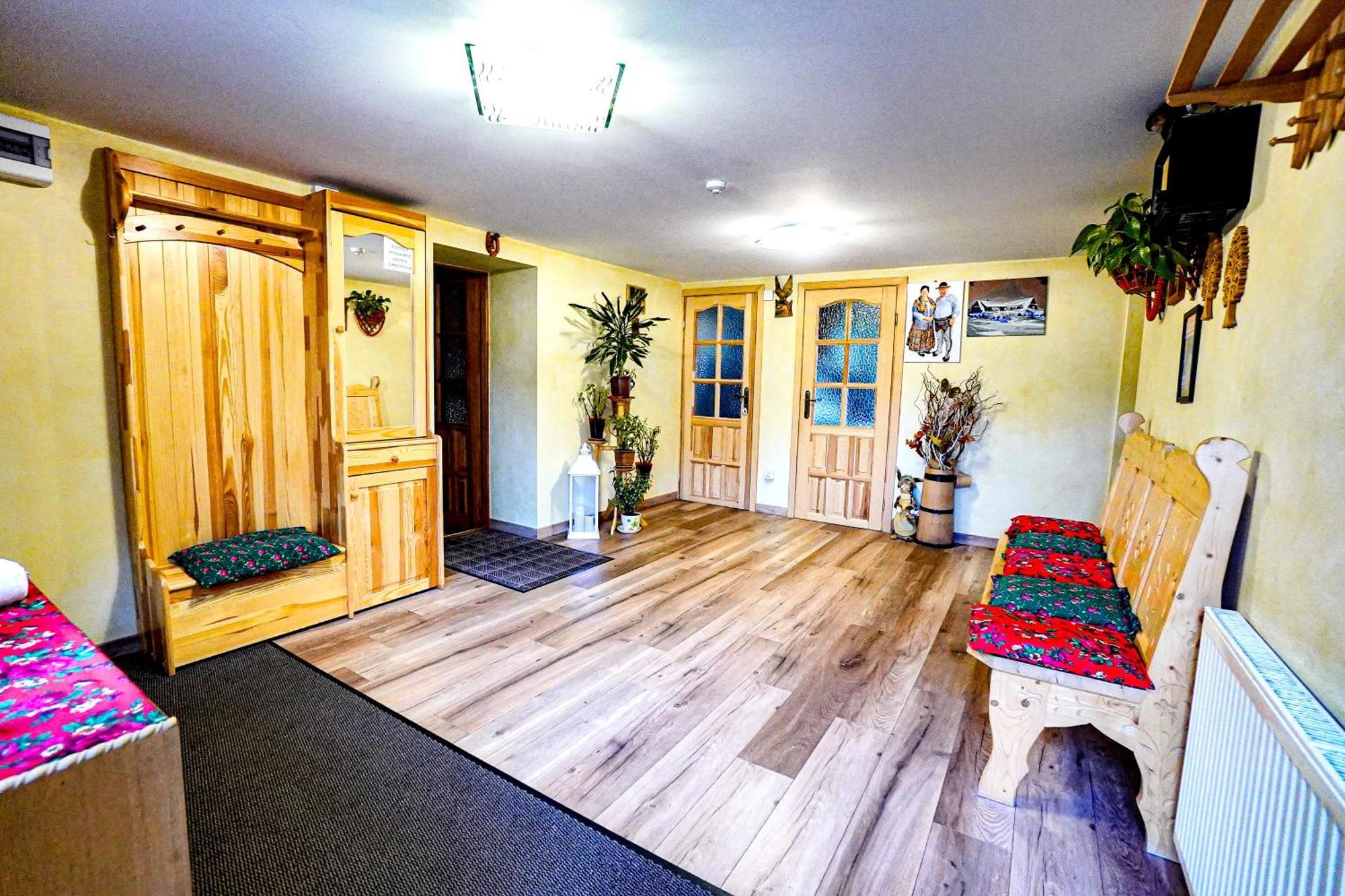 Gosciniec Kukulka Z Jacuzzi Bed & Breakfast Zakopane Bagian luar foto