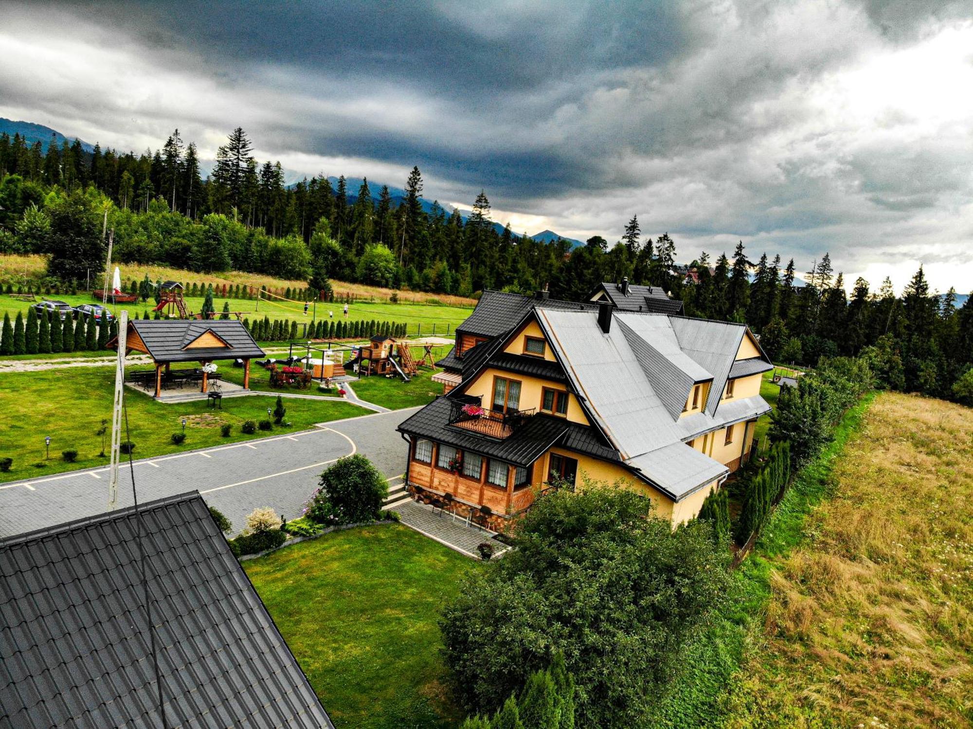 Gosciniec Kukulka Z Jacuzzi Bed & Breakfast Zakopane Bagian luar foto